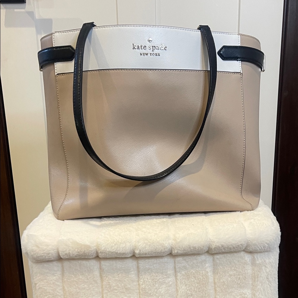 Kate Spade Tan and Black Computer Tote Bag